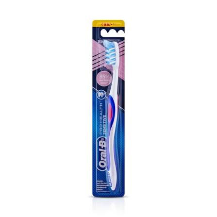 ORAL B Criss Cross Tooth Brush